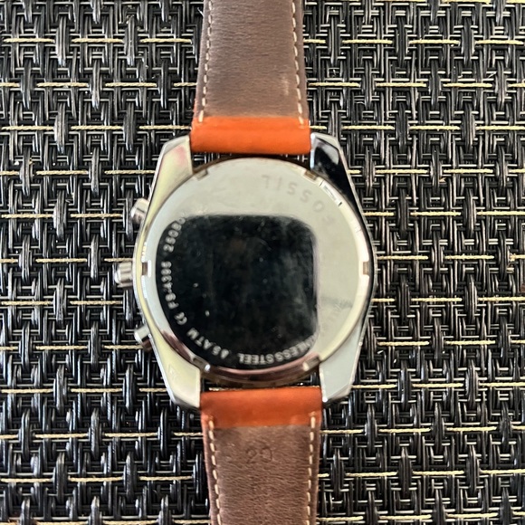 Fossil Watch - Picture 6 of 6